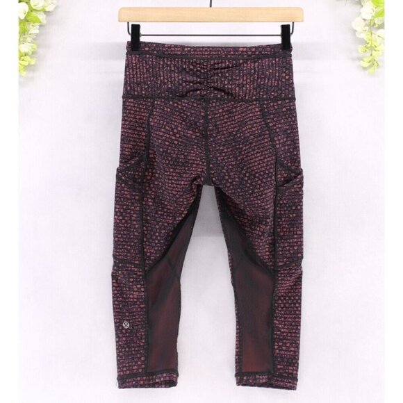 Lululemon Women's Outrun 17" Crop Shatter Weave Dust Coral Plum / Black Sz 4 - Picture 3 of 8